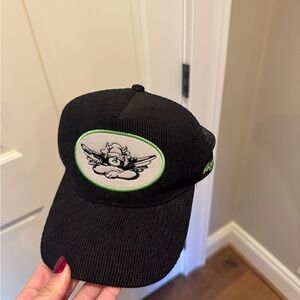 Boys lie trucker hat